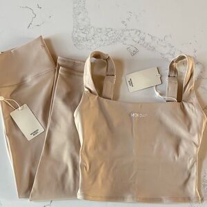 Monday Body Matching SET Aspen Tank & Acadia Leggings Color Mushroom Size SMALL